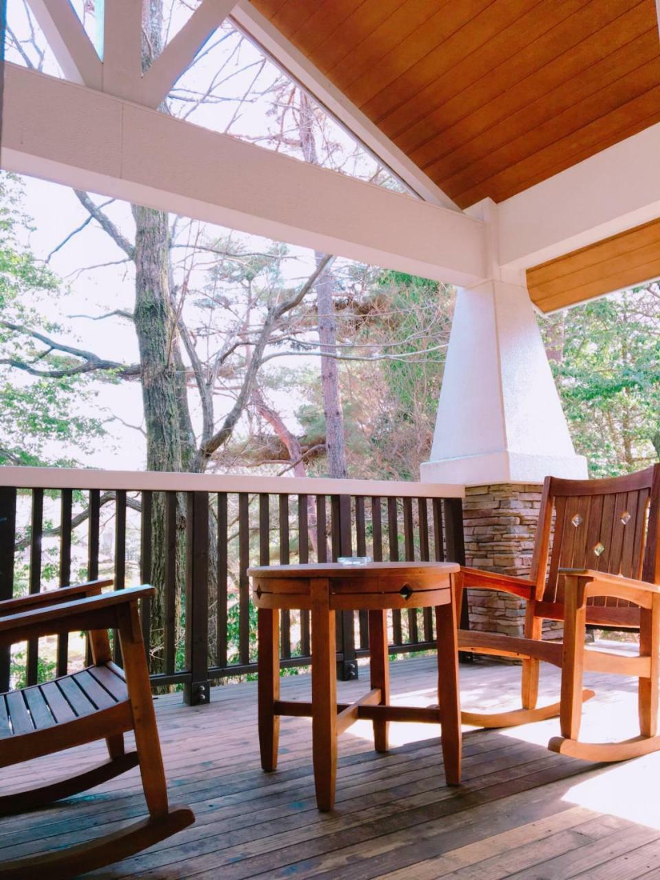 Forest Hills Garden Mihara  Exterior photo